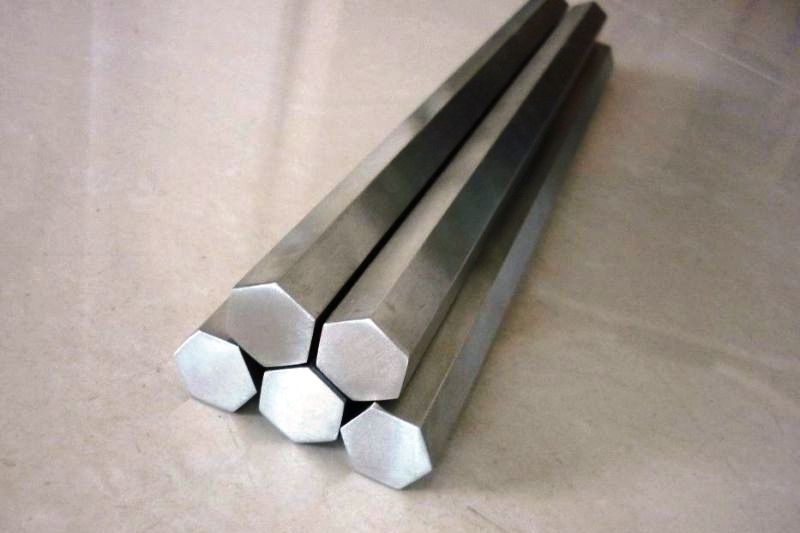 Stainless Steel 304 Hexagonal Bars & Rods Manufacturer & Exporter 